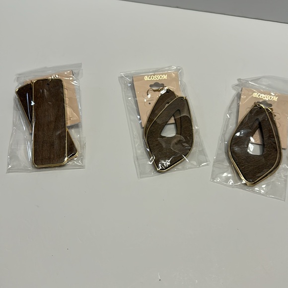 Blossom (Set of 3) Brown with Gold Trim New in Package - Picture 14 of 17